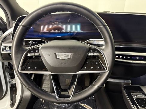 Used 2024 Cadillac Lyriq Tech w/ Driver Assist Package AWD/4WD image 27