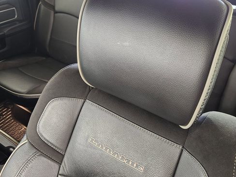 Used 2022 RAM 3500 Laramie image 26