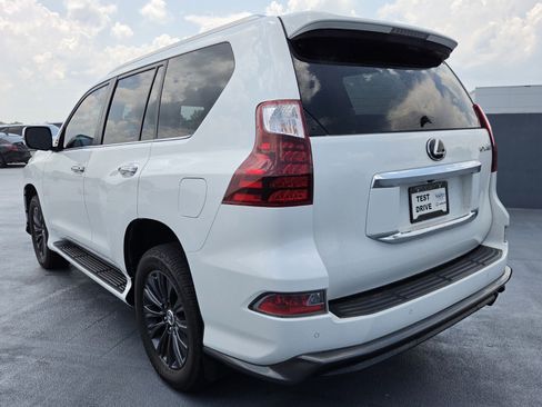 Used 2022 Lexus GX 460 Premium AWD/4WD image 2
