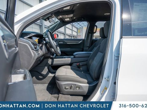 Used 2025 GMC Acadia Elevation image 5