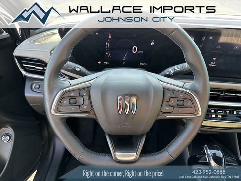 Used 2024 Buick Envista Avenir FWD image 30