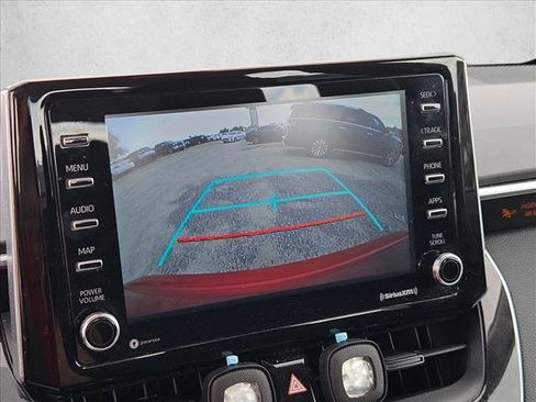 Used 2021 Toyota Corolla LE FWD image 13