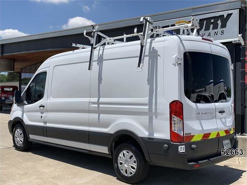 Used 2016 Ford Transit 250 148 Medium Roof w/ Exterior Upgrade Package RWD image 7