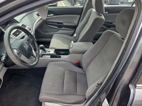 Used 2012 Honda Accord LX image 10