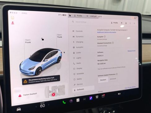 Used 2023 Tesla Model 3 Long Range image 53