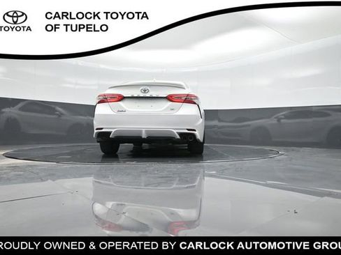 Used 2020 Toyota Camry SE FWD image 26