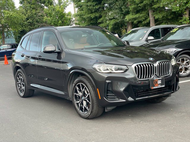Used 2022 BMW X3 xDrive30i w/ M Sport Package 2 AWD/4WD image 3