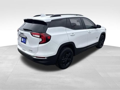 Used 2023 GMC Terrain AT4 AWD/4WD image 7