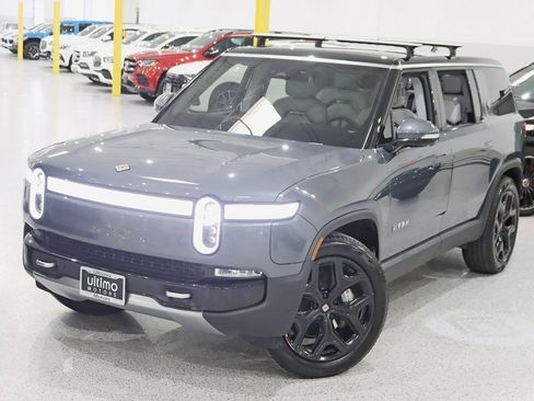 Used 2024 Rivian R1S Adventure image 5
