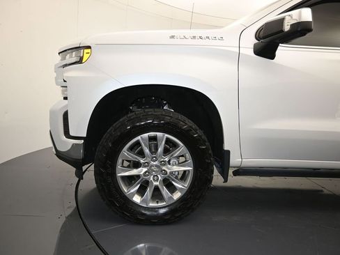 Used 2021 Chevrolet Silverado 1500 LTZ w/ LTZ Convenience Package II AWD/4WD image 9