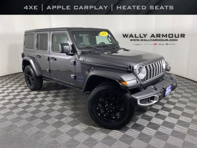 Used 2025 Jeep Wrangler Unlimited Sahara w/ Safety Group