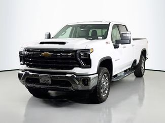 New 2026 Chevrolet Silverado 3500 LTZ w/ LTZ Plus Package video 3
