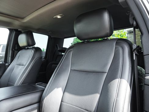 Used 2017 Ford F350 Lariat AWD/4WD image 16