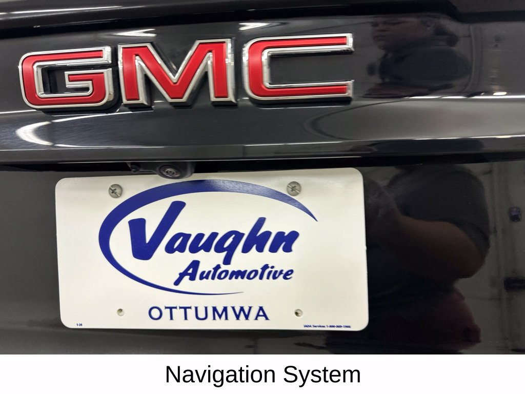 Used 2026 GMC Acadia Elevation w/ Elevation Premium Package AWD/4WD image 17