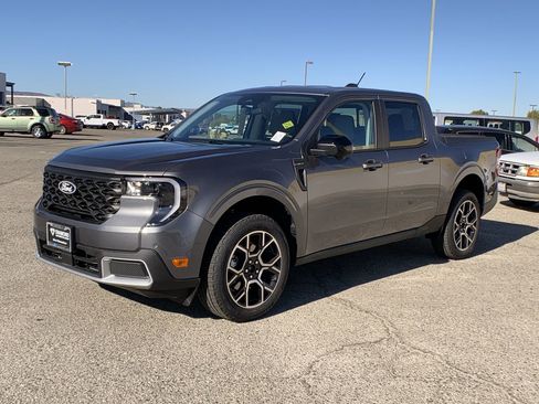 New 2025 Ford Maverick Lariat w/ 4K Tow Package image 4