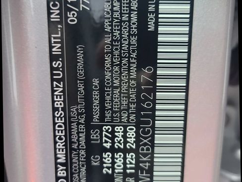 Used 2016 Mercedes-Benz C 300 4MATIC Sedan image 3