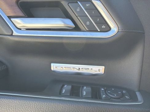 Certified 2023 GMC Sierra 1500 Denali image 27