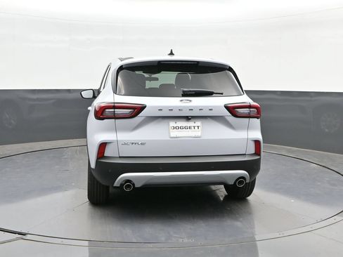 Used 2025 Ford Escape Active w/ Tech Pack #1 FWD image 8