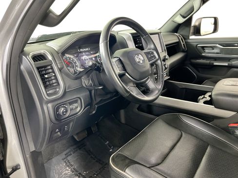 Used 2022 RAM 1500 Laramie w/ Sport Appearance Package image 9