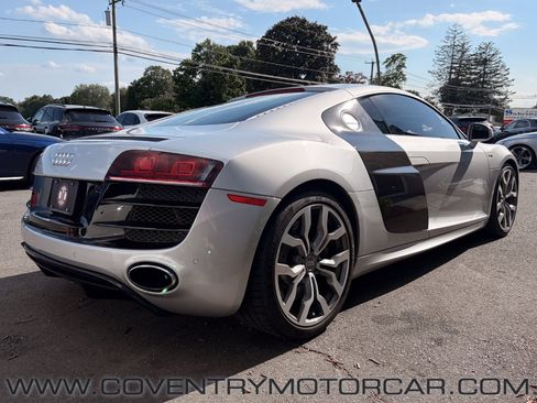 Used 2010 Audi R8 V10 AWD/4WD image 5