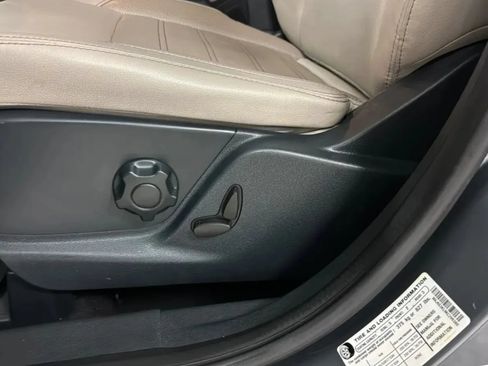 Used 2019 Ford EcoSport Titanium AWD/4WD image 17