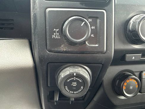 Used 2018 Ford F150 XL w/ Equipment Group 101A Mid AWD/4WD image 22