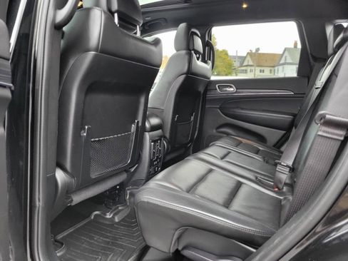 Used 2020 Jeep Grand Cherokee Limited w/ Luxury Group II image 14
