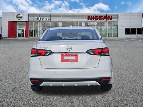 New 2025 Nissan Versa S w/ Trunk Package FWD image 6