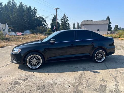 Used 2013 Volkswagen Jetta SE FWD image 20