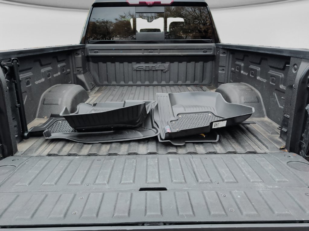 Used 2022 GMC Sierra 3500 AT4 w/ AT4 Premium Plus Package AWD/4WD image 38