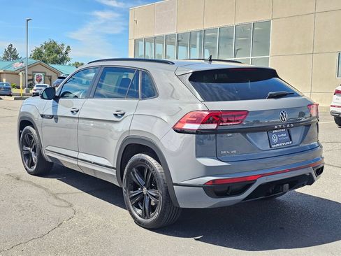 Certified 2023 Volkswagen Atlas Cross Sport SEL R-Line AWD/4WD image 4