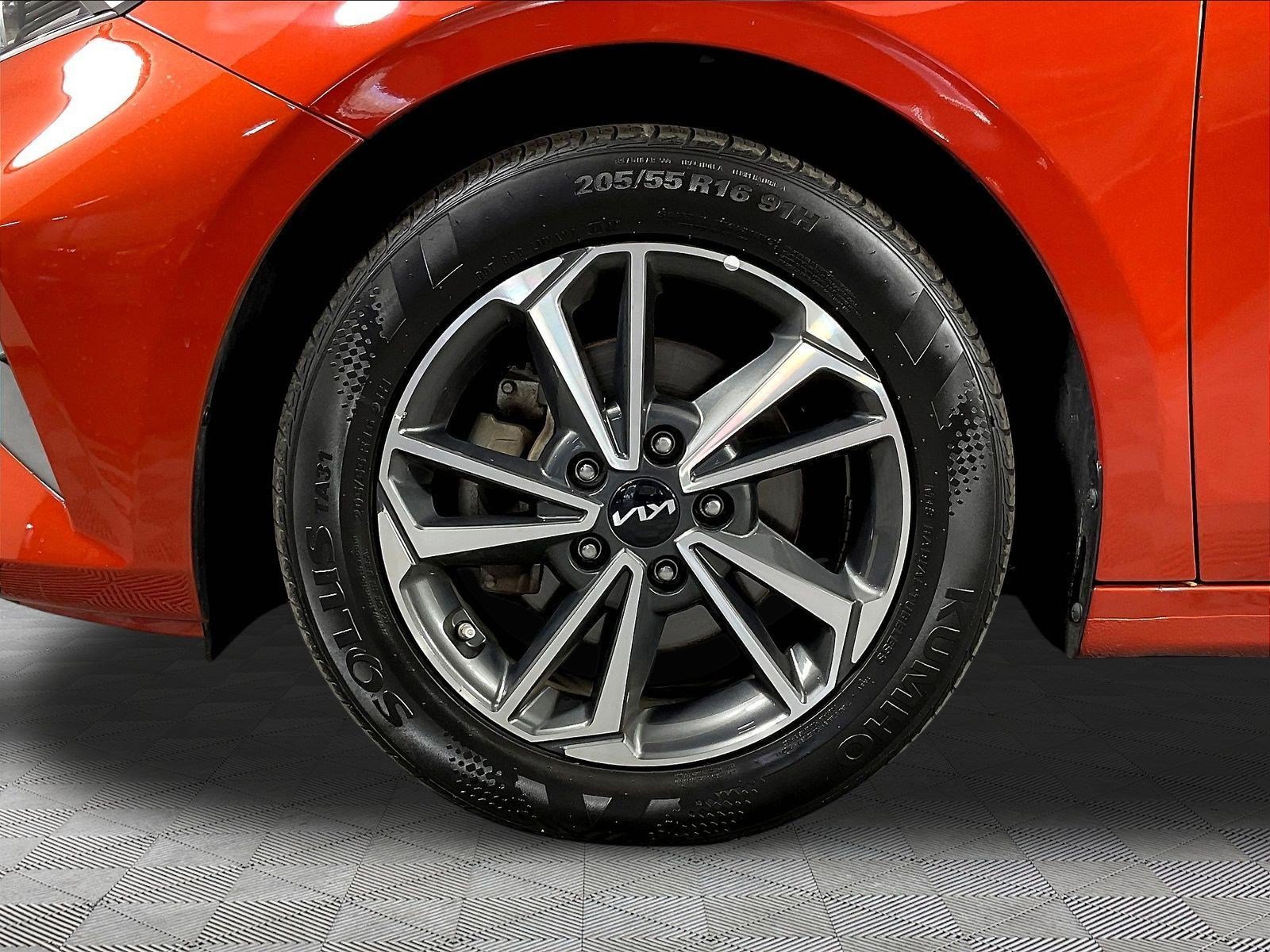 Used 2023 Kia Forte LXS w/ LXS Technology Package FWD image 33