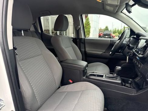 Used 2023 Toyota Tacoma SR AWD/4WD image 24