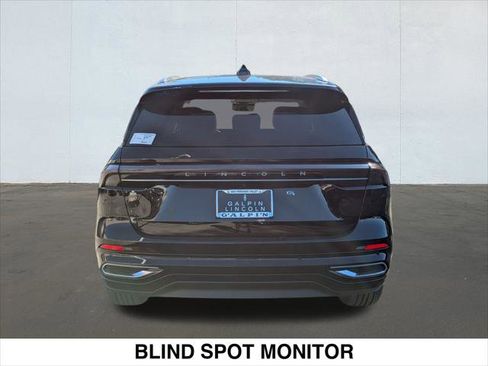 New 2026 Lincoln Nautilus Black Label image 5