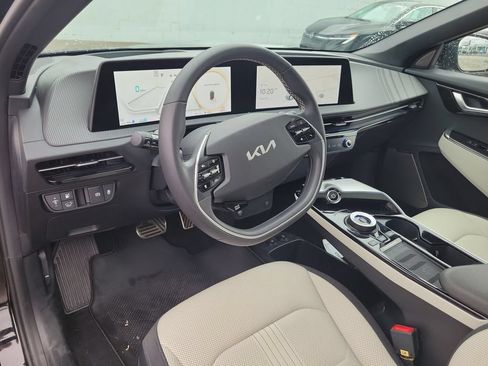 Used 2023 Kia EV6 GT-Line w/ GT-Line White Seat Package RWD image 22