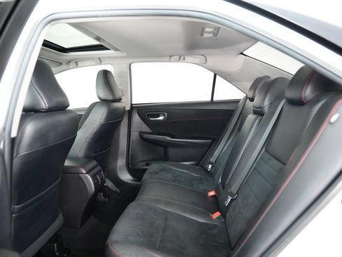 Used 2015 Toyota Camry XSE w/ Advanced Technology Package FWD image 37