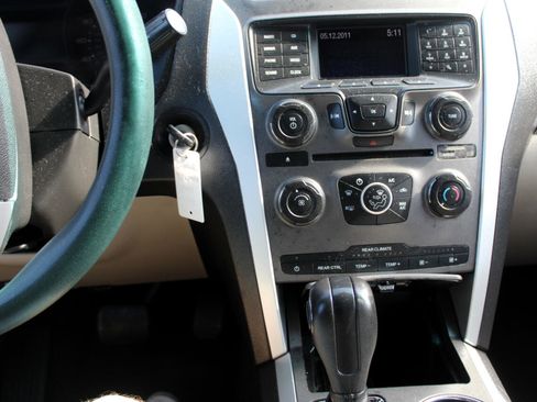 Used 2012 Ford Explorer FWD image 18