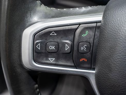Used 2022 RAM 1500 Big Horn w/ Night Edition RWD image 30