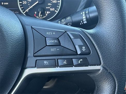 Certified 2025 Nissan Sentra SV image 26