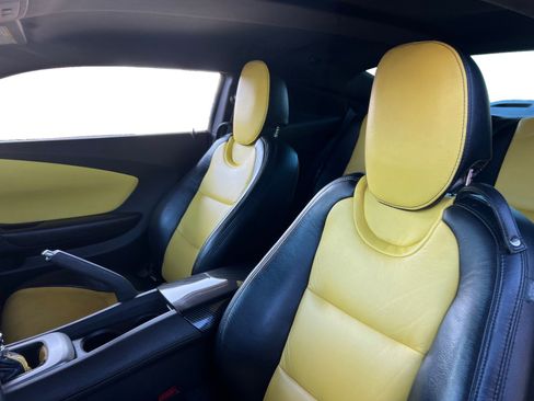 Used 2013 Chevrolet Camaro SS w/ RS Package image 9