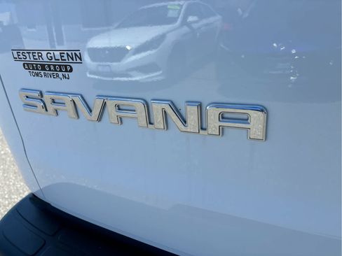 Certified 2024 GMC Savana 2500 w/ Driver Convenience Package RWD image 23