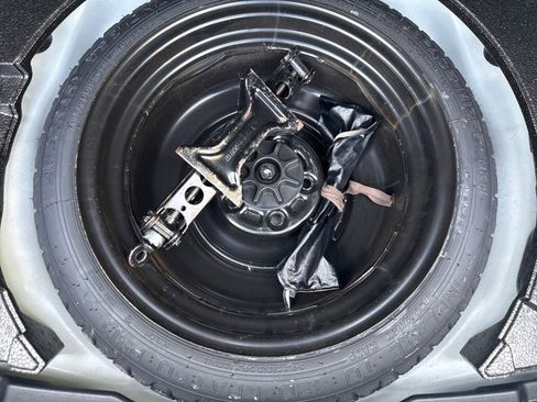 Used 2017 MAZDA MAZDA3 Touring w/ Popular Equipment Package image 36