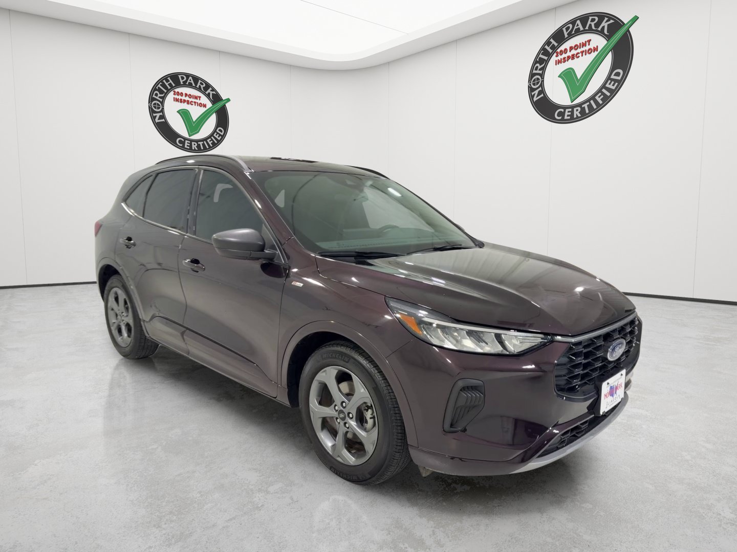Used 2023 Ford Escape ST-Line w/ Tech Pack #1 FWD image 7