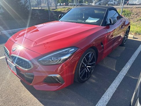 Used 2020 BMW Z4 M40i w/ Executive Package RWD image 1