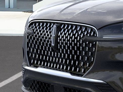 New 2025 Lincoln Aviator Reserve w/ Luxury Package image 17