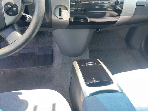 Used 2007 Toyota Prius Touring image 39