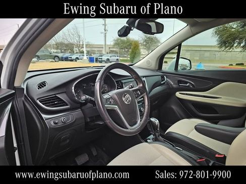 Used 2022 Buick Encore Preferred w/ Safety Package image 5