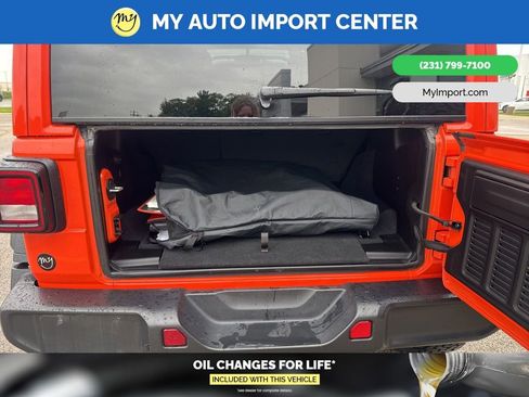 Used 2023 Jeep Wrangler Unlimited Sport AWD/4WD image 27