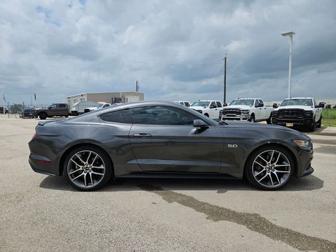 Used 2015 Ford Mustang GT Premium w/ Equipment Group 401A RWD image 2