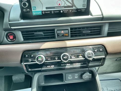 Used 2024 Honda Pilot Elite image 19